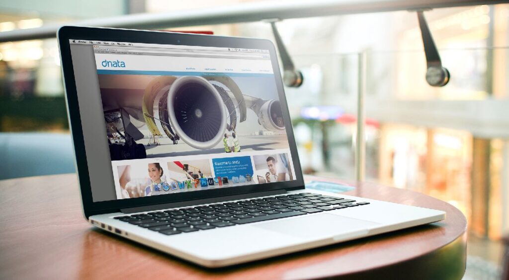 laptop aviation website airport lounge